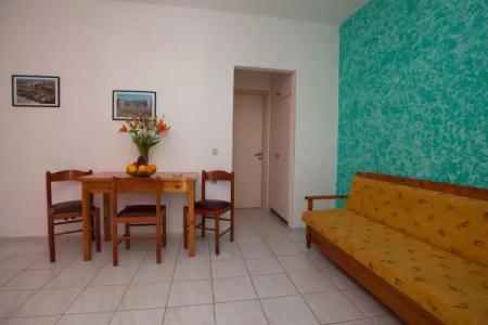 Cosmi Apts Gouves by Estia - 1