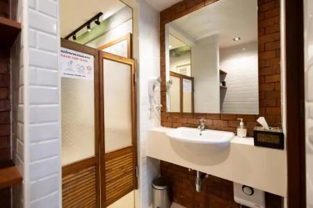 Oyo 704 Siam Plug In Hostel - 31