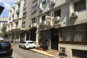 Paris Hotel, Стамбул