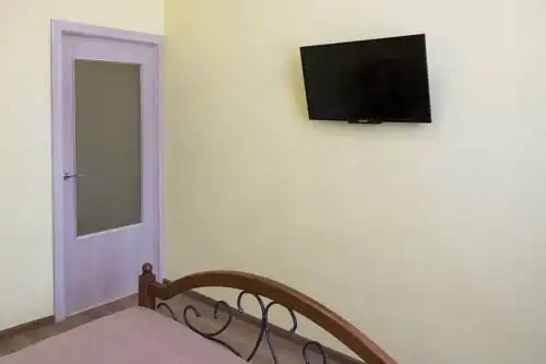 на Куйбышева 51А - 5