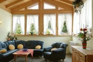 Ферма «Almerhof - Waldferienhof Almer», Цвизель