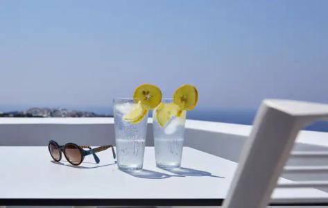 Aperanto Suites - 11