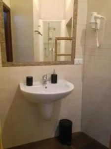 b&b Fuori Dal Porto - 3