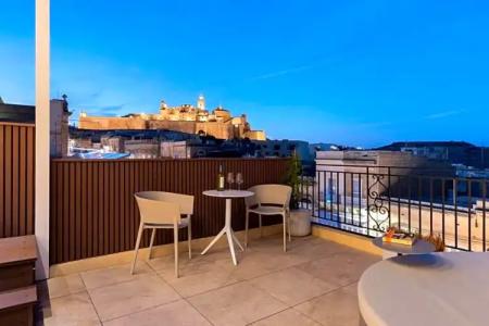 The Duke Boutique - 141