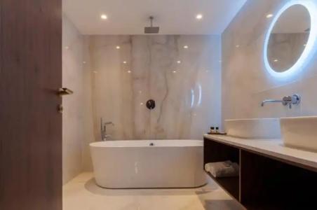 The Duke Boutique - 166