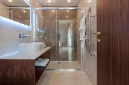 The Duke Boutique - 10