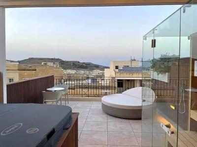 The Duke Boutique - 133