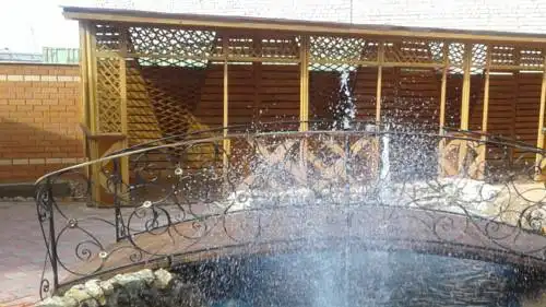 Гостиный дворик - 0