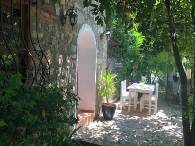 Fig Garden Cottages - 21