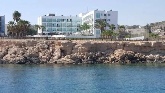 Coralli Beachfront Resort - 17