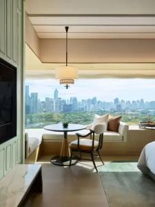 Dusit Thani Bangkok - 73