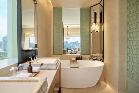 Dusit Thani Bangkok - 76