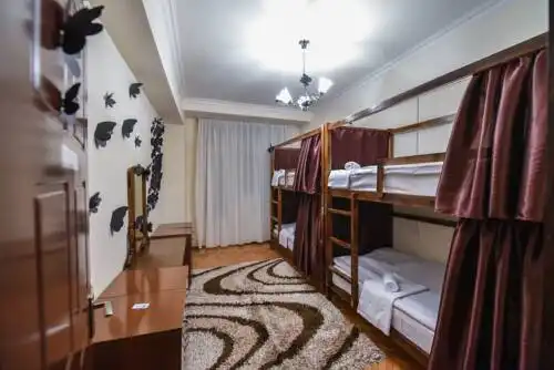 Friendship Domino Hostel & Tours - 1