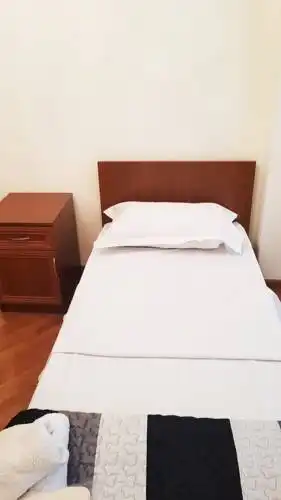 Friendship Domino Hostel & Tours - 24