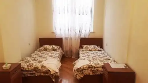 Friendship Domino Hostel & Tours - 18