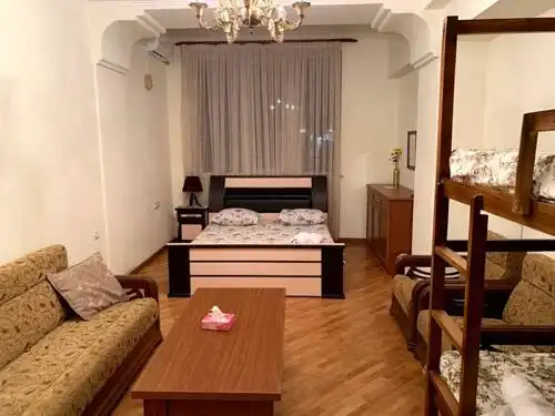 Friendship Domino Hostel & Tours - 28