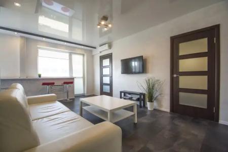 Aparton Коласа, 8 - 2