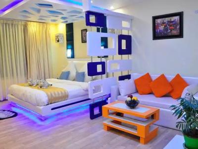 Royal Penguin Boutique & Spa - 42