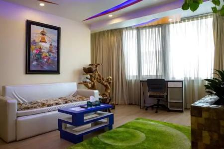 Royal Penguin Boutique & Spa - 89