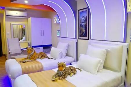 Royal Penguin Boutique & Spa - 45