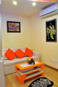 Royal Penguin Boutique & Spa - 55