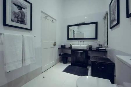Rockery Villa - 23