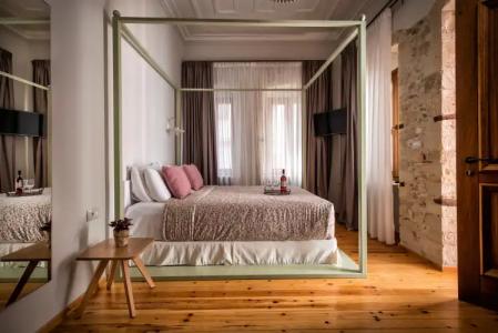 Veneziano Boutique - 19