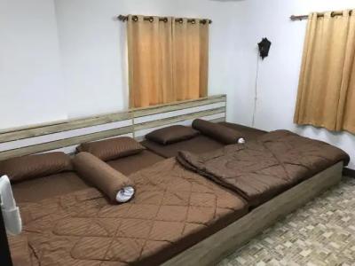 Kitti Rose Home - 15