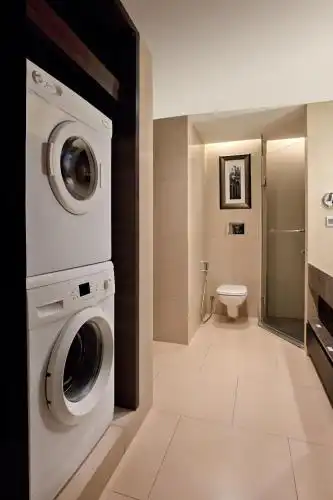 DoubleTree Suites by Hilton Bangalore - 8