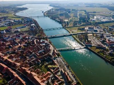 Rooms &  Šilak - 11