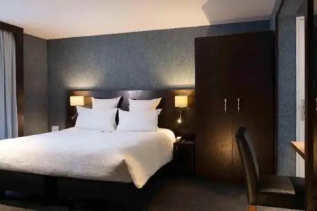 Best Western Bretagne Montparnasse - 69