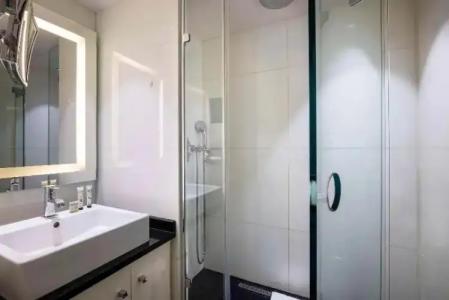 Best Western Bretagne Montparnasse - 67