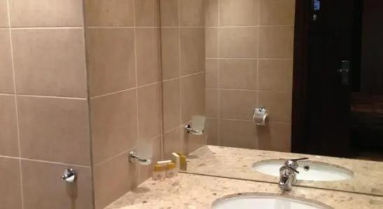 Chairite Complex - 8