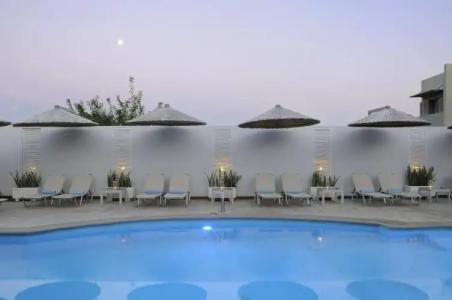 Elounda Garden Suites Heated Pool - 17