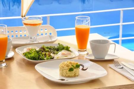 Elounda Garden Suites Heated Pool - 10