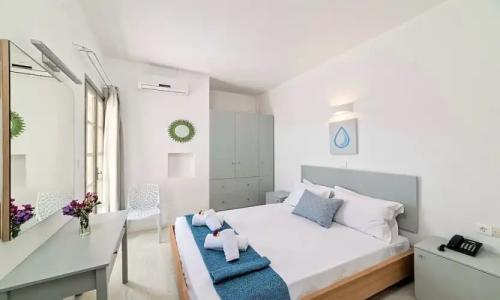 Elounda Garden Suites Heated Pool - 58