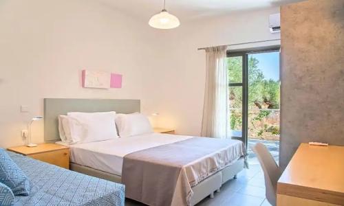 Elounda Garden Suites Heated Pool - 100