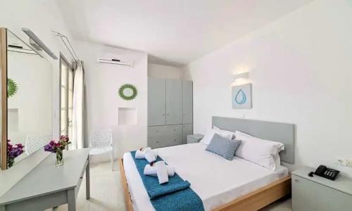 Elounda Garden Suites Heated Pool - 89
