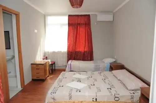 Мини гостиница Три Кипариса на Терешкова - 107