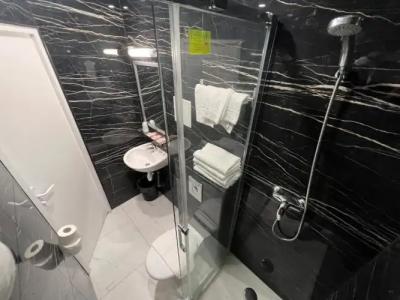 Hipotel Paris Printania Maraichers - 35