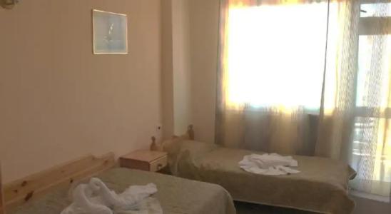 Family White House - 6