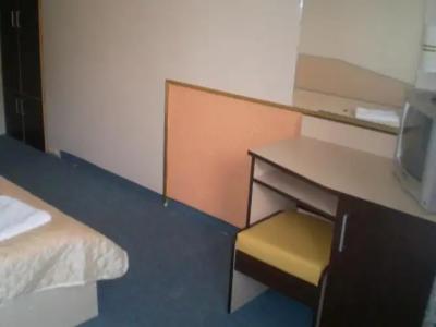 Family White House - 34