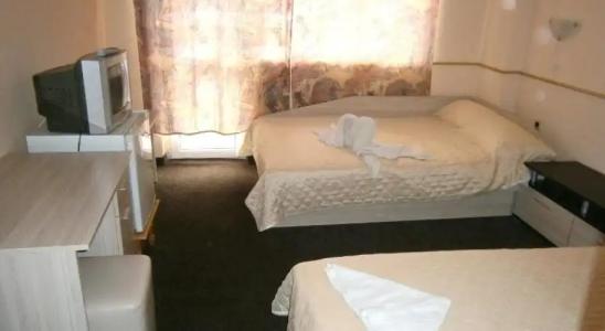 Family White House - 15