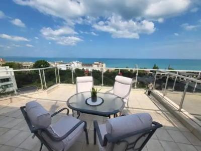 Dilov  in Yalta Golden Sands - 76