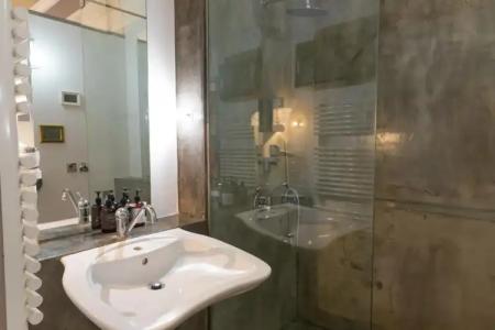 Sophie's Hostel - 42