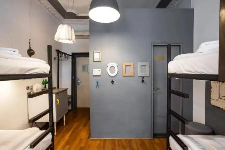Sophie's Hostel - 5