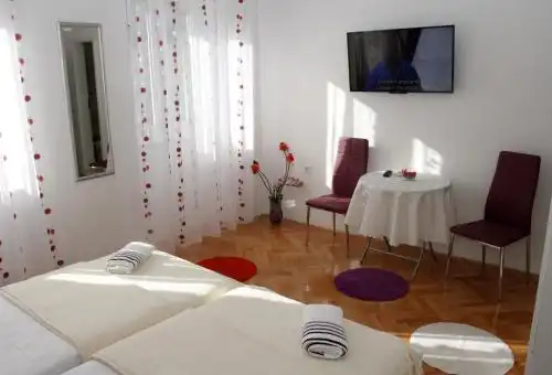 Rooms Miletic near the Palace - 27