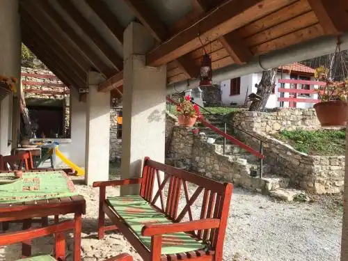 Bakonyi Apartmanház Eplény - 8