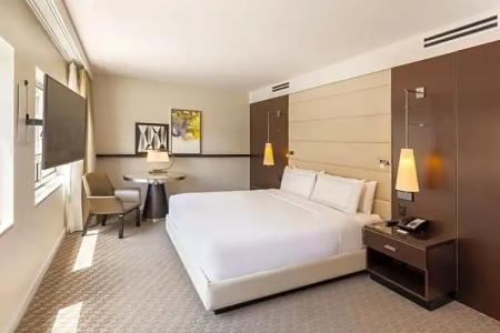 The Statler Dallas, Curio Collection By Hilton - 109