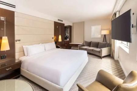 The Statler Dallas, Curio Collection By Hilton - 3